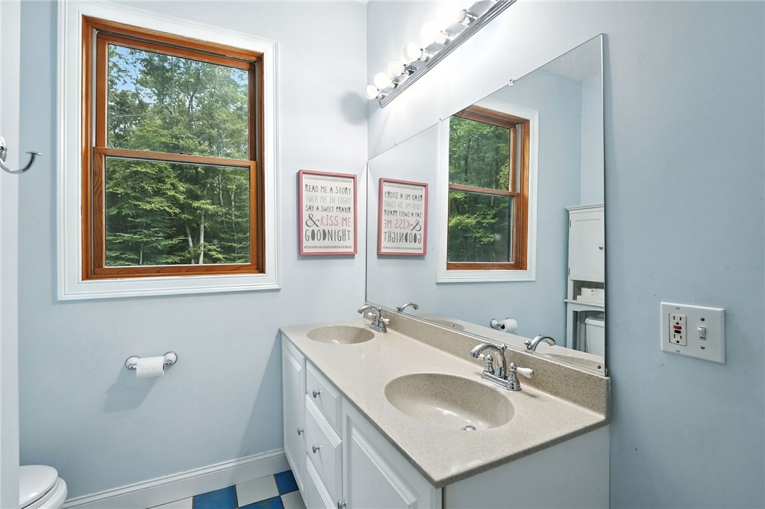 85 Gold Mine Road Glocester, RI 02814 - Photo 33 of 46