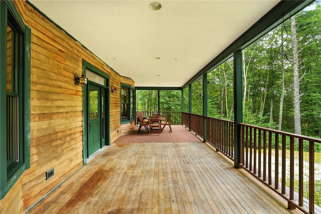 85 Gold Mine Road Glocester, RI 02814 - Photo 5 of 46