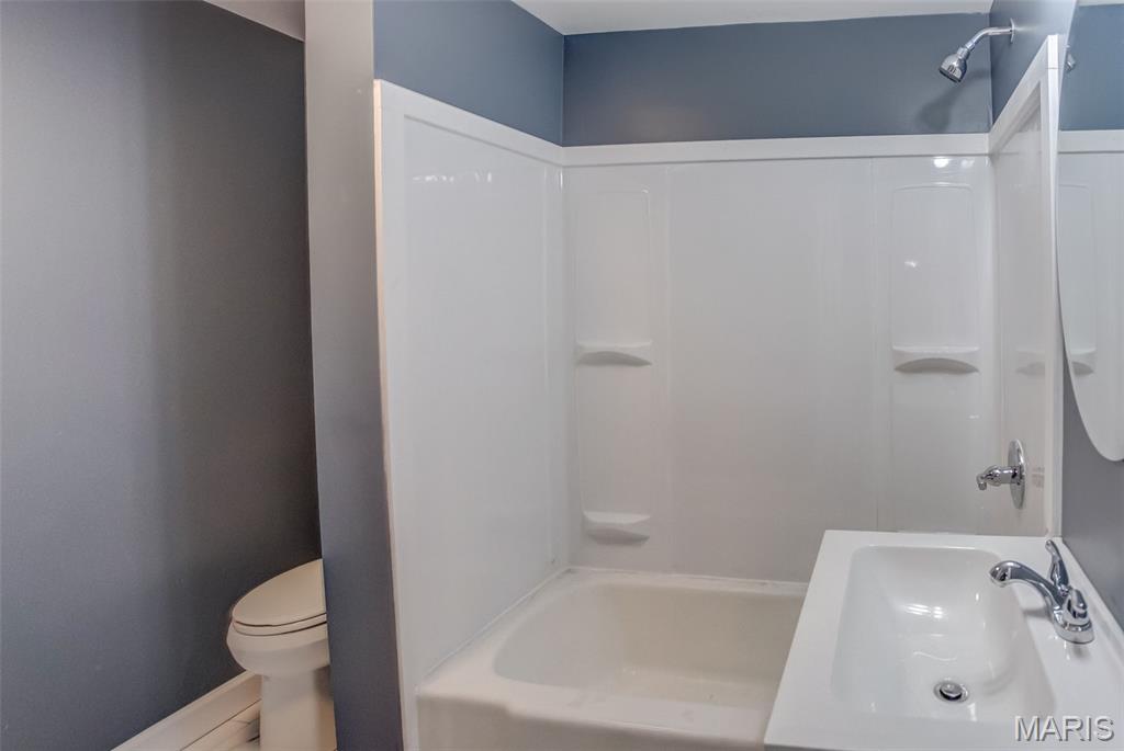 220 Walnut Street Roxana, IL 62084 - Photo 20 of 34