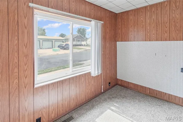 $107,000 | 220 Walnut Street, Roxana, IL 62084