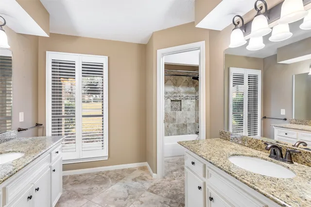 $489,999 | 26 Royal Dalton Circle, Conroe, TX 77304