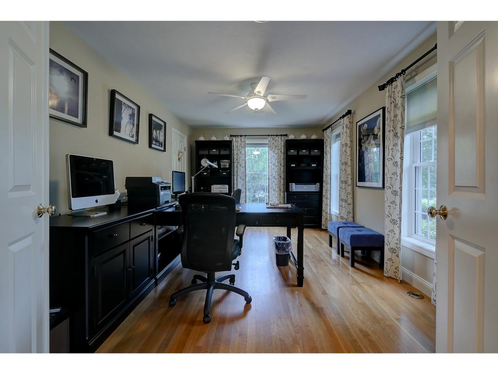 4 Carr Hill Road Windham, NH 03087 - Photo 6 of 36