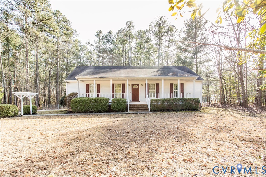 4751 Tatum Road Disputanta, VA 23842 - Photo 2 of 28