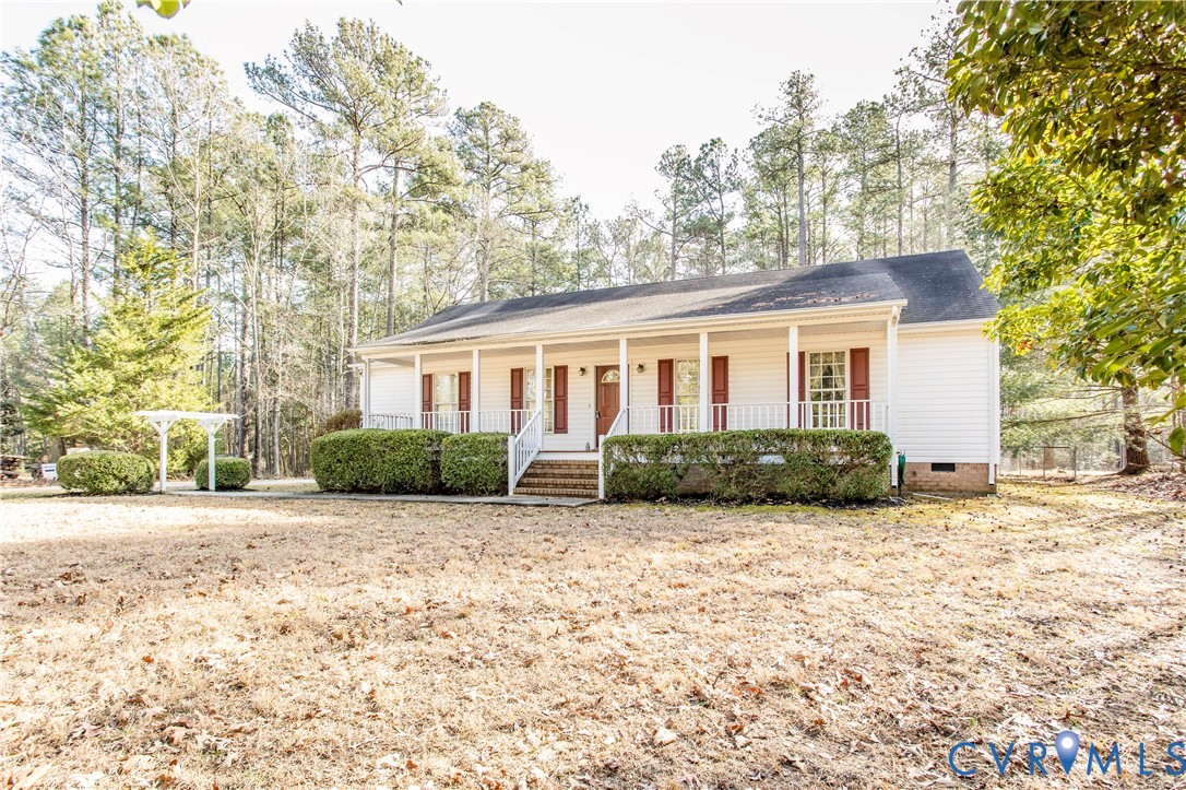 4751 Tatum Road Disputanta, VA 23842 - Photo 3 of 28