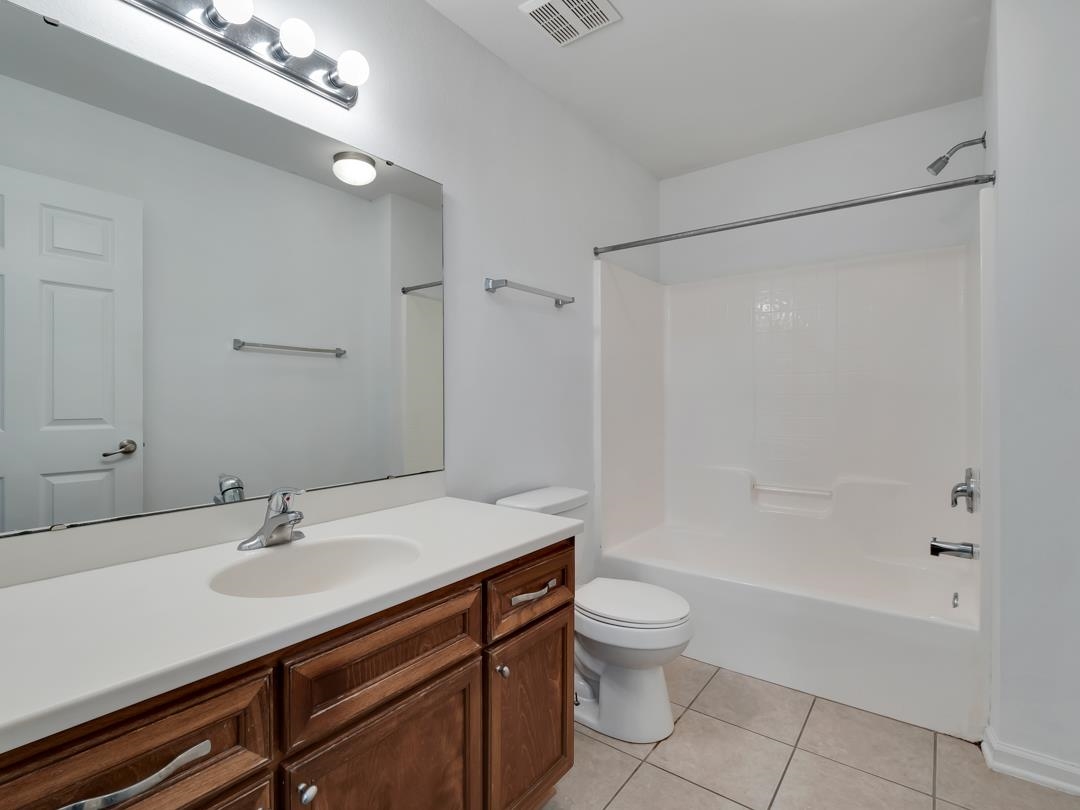 1320 Hendrix Road, Unit 107 Tallahassee, FL 32301 - Photo 9 of 36 Gallery Image 9