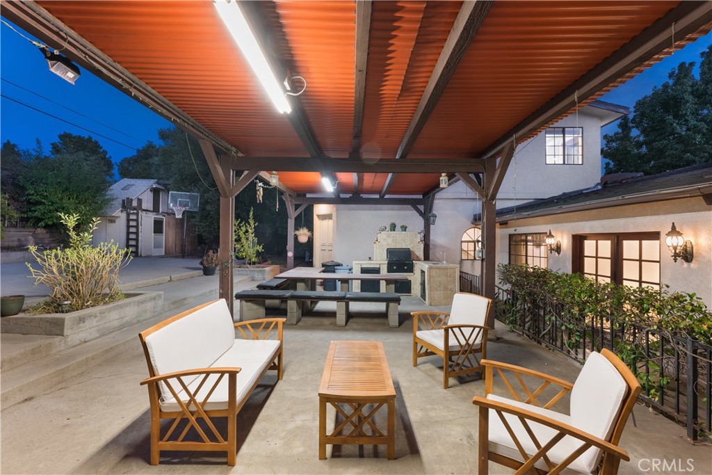 9348 Tujunga Canyon Boulevard Tujunga, CA 91042 - Photo 39 of 39