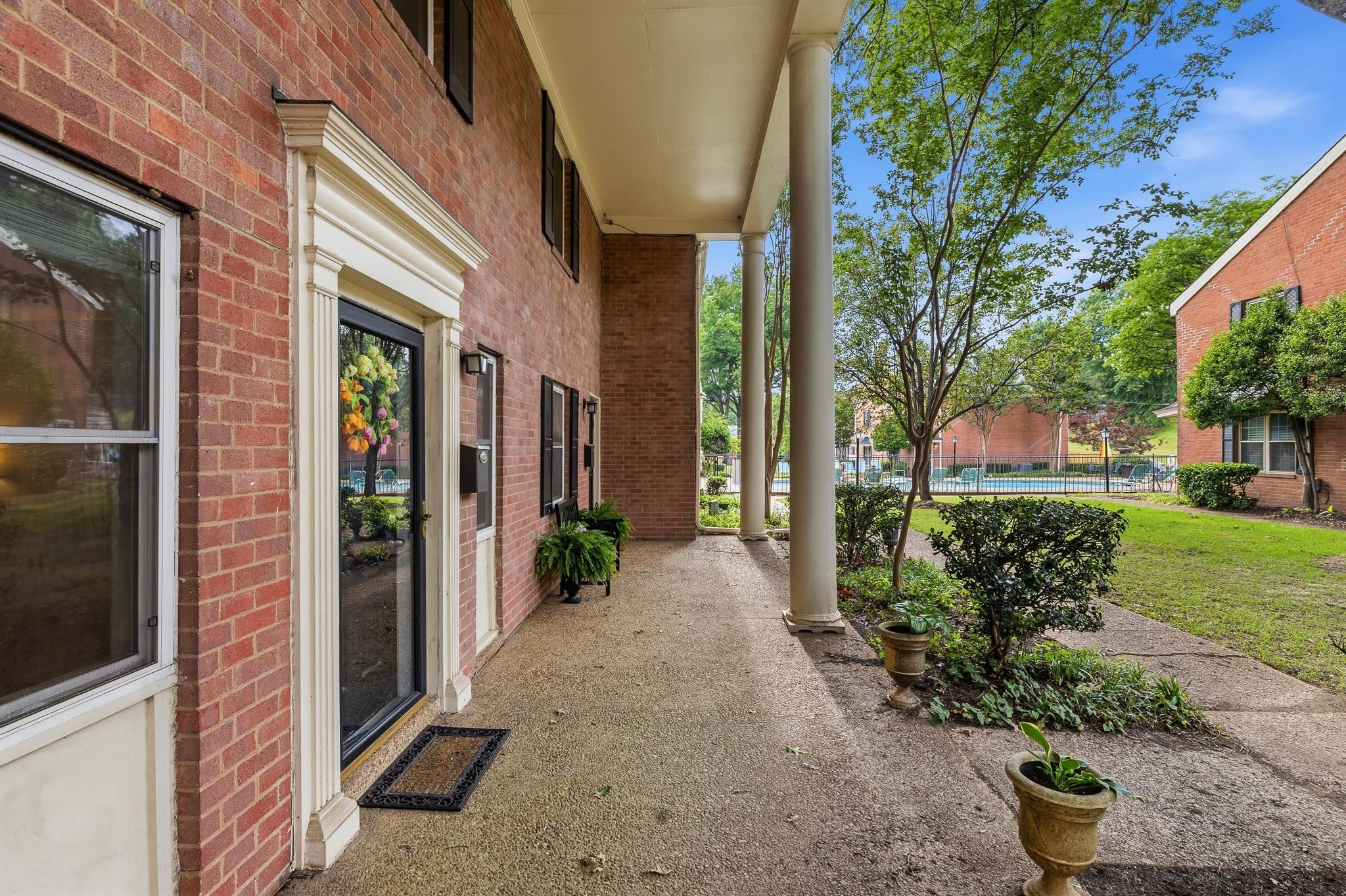 5720 Quince Road, Unit 4 Memphis, TN 38119 - Photo 4 of 25