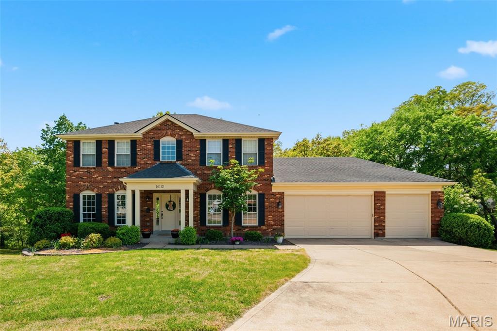 16112 Ridgewoods Manor Drive Ellisville, MO 63021 - Photo 2 of 64