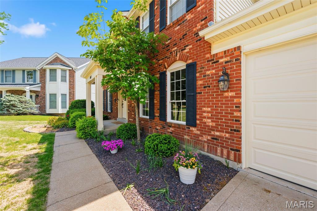 16112 Ridgewoods Manor Drive Ellisville, MO 63021 - Photo 5 of 64