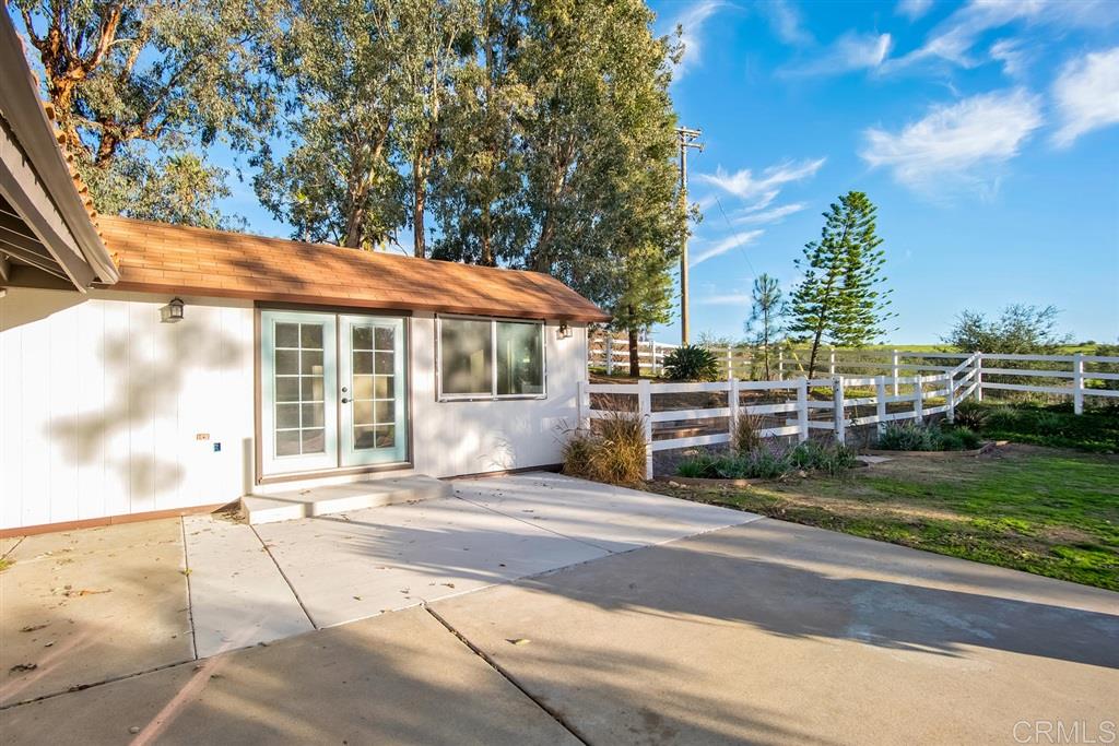 1054 Capra Way Fallbrook, CA 92028 - Photo 14 of 25 1 entrance to the tiny house off of the back patio
