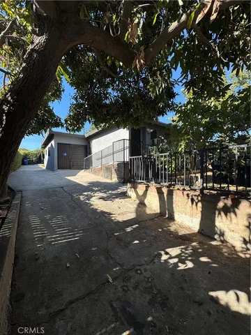 a view of a water fountain in the middle of a house