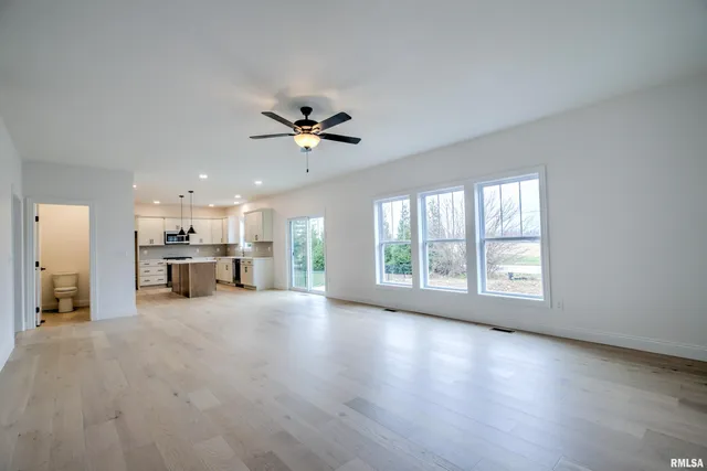 $495,000 | 10520 North Trail View Drive, Dunlap, IL 61525