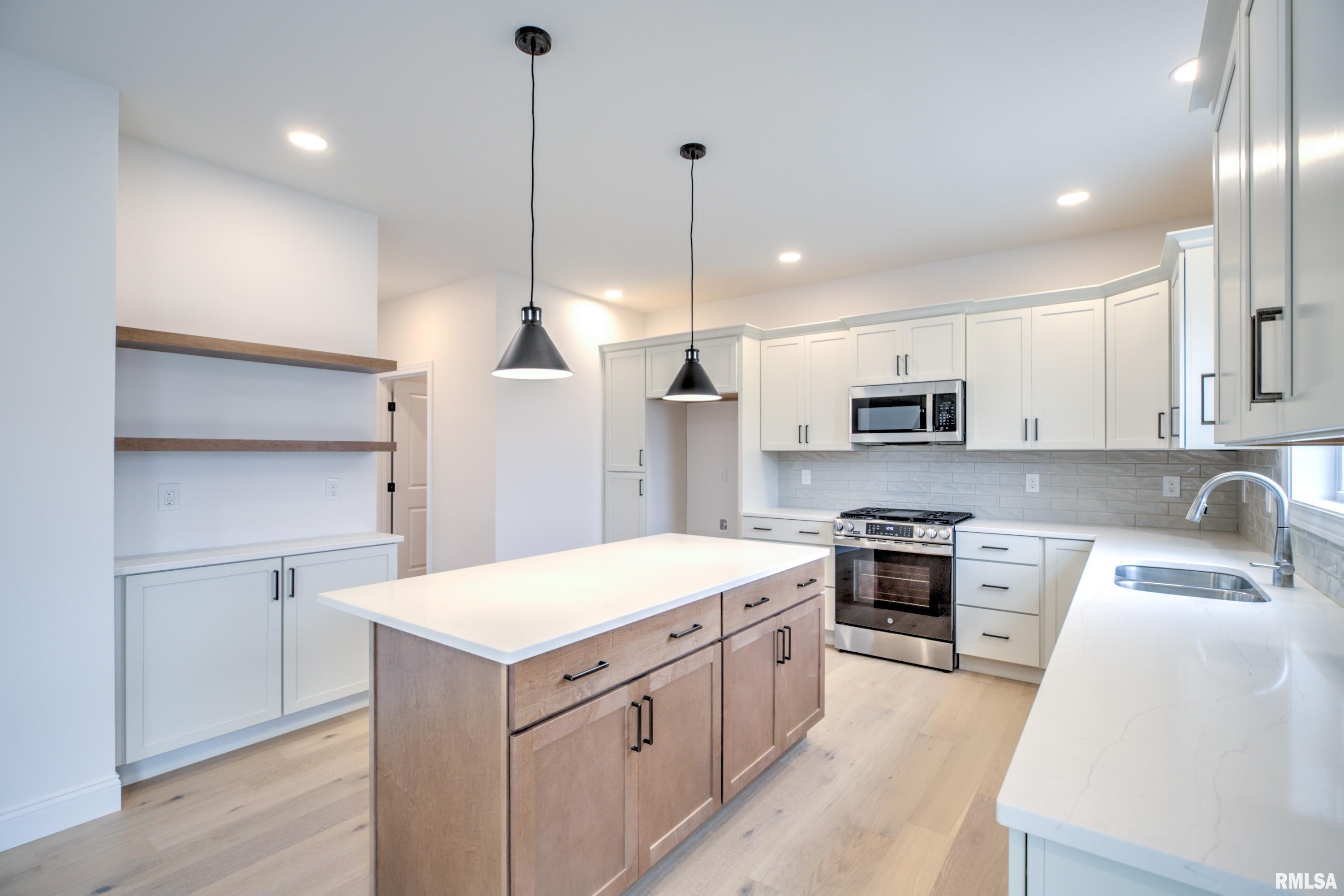 10520 North Trail View Drive Dunlap, IL 61525 - Photo 12 of 31