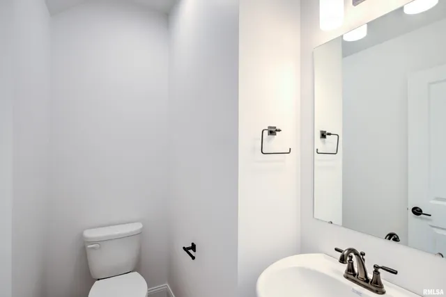 $495,000 | 10520 North Trail View Drive, Dunlap, IL 61525