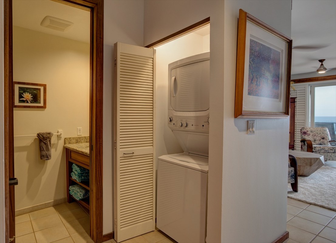 2640 Puuholo Road, Unit 134 Koloa, HI 96756 - Photo 13 of 20 a bathroom with a toilet