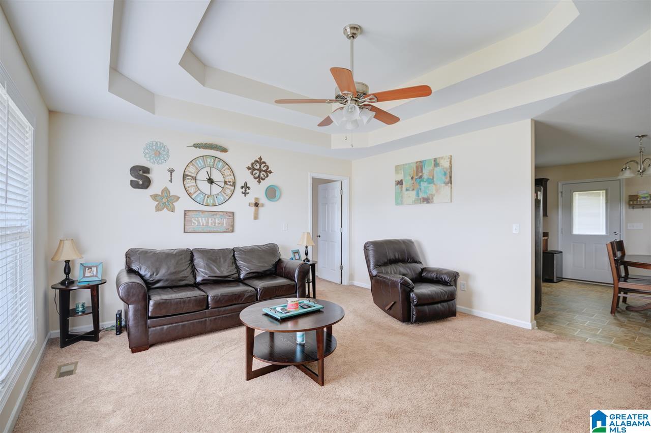 63 Country Lane Hayden, AL 35079 - Photo 3 of 22