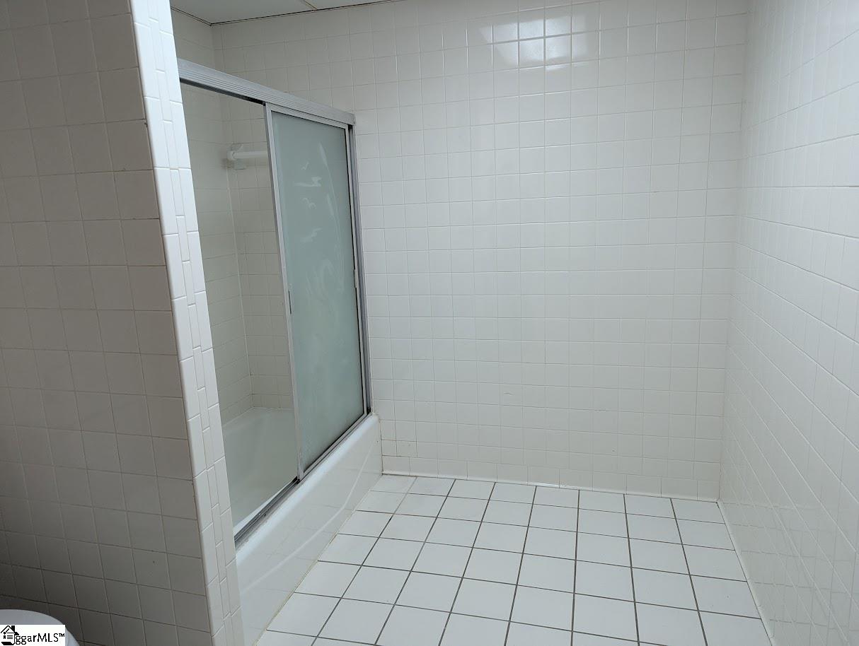1244 East Butler Road Greenville, SC 29607 - Photo 16 of 24 Gallery Image 16