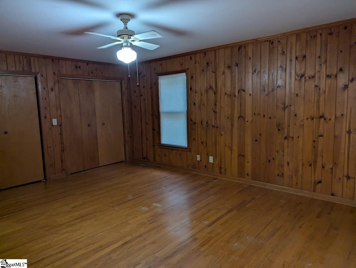 1244 East Butler Road Greenville, SC 29607 - Photo 17 of 24 Gallery Image 17