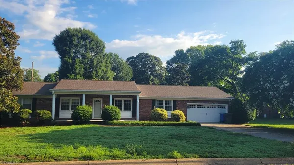 $316,000 | 212 Vandyke Street, Kernersville, NC 27284