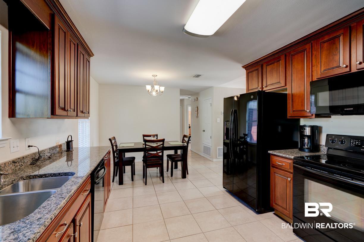 7722 Willard Drive West Theodore, AL 36582 - Photo 8 of 23