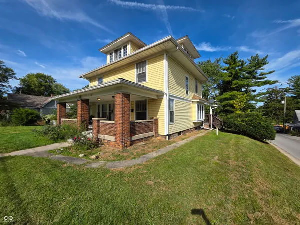 $1,025 | 115 South Heflin Street, Indianapolis, IN 46229