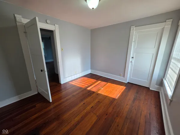 $1,025 | 115 South Heflin Street, Indianapolis, IN 46229