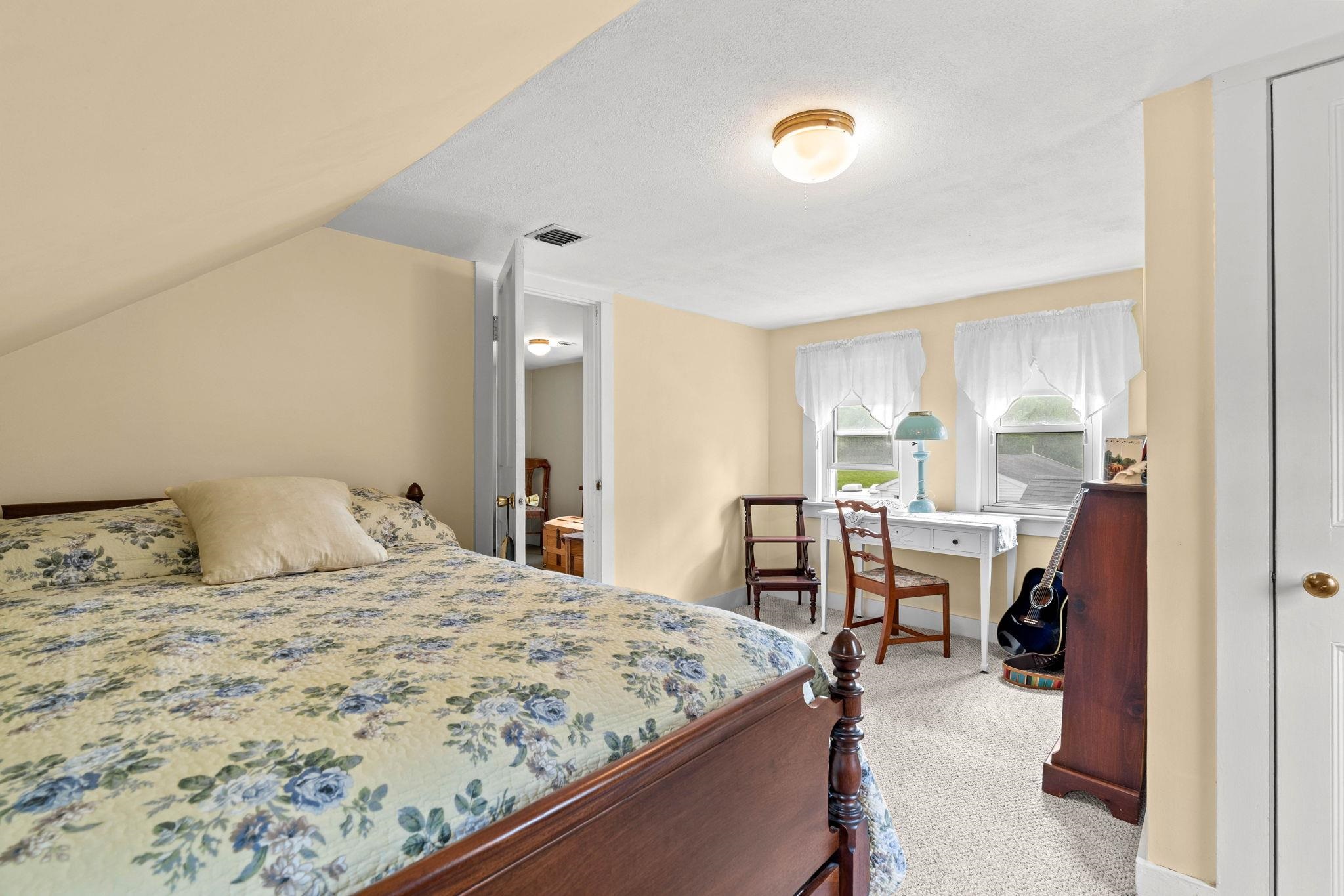 481 Boston Post Road Amherst, NH 03031 - Photo 33 of 60