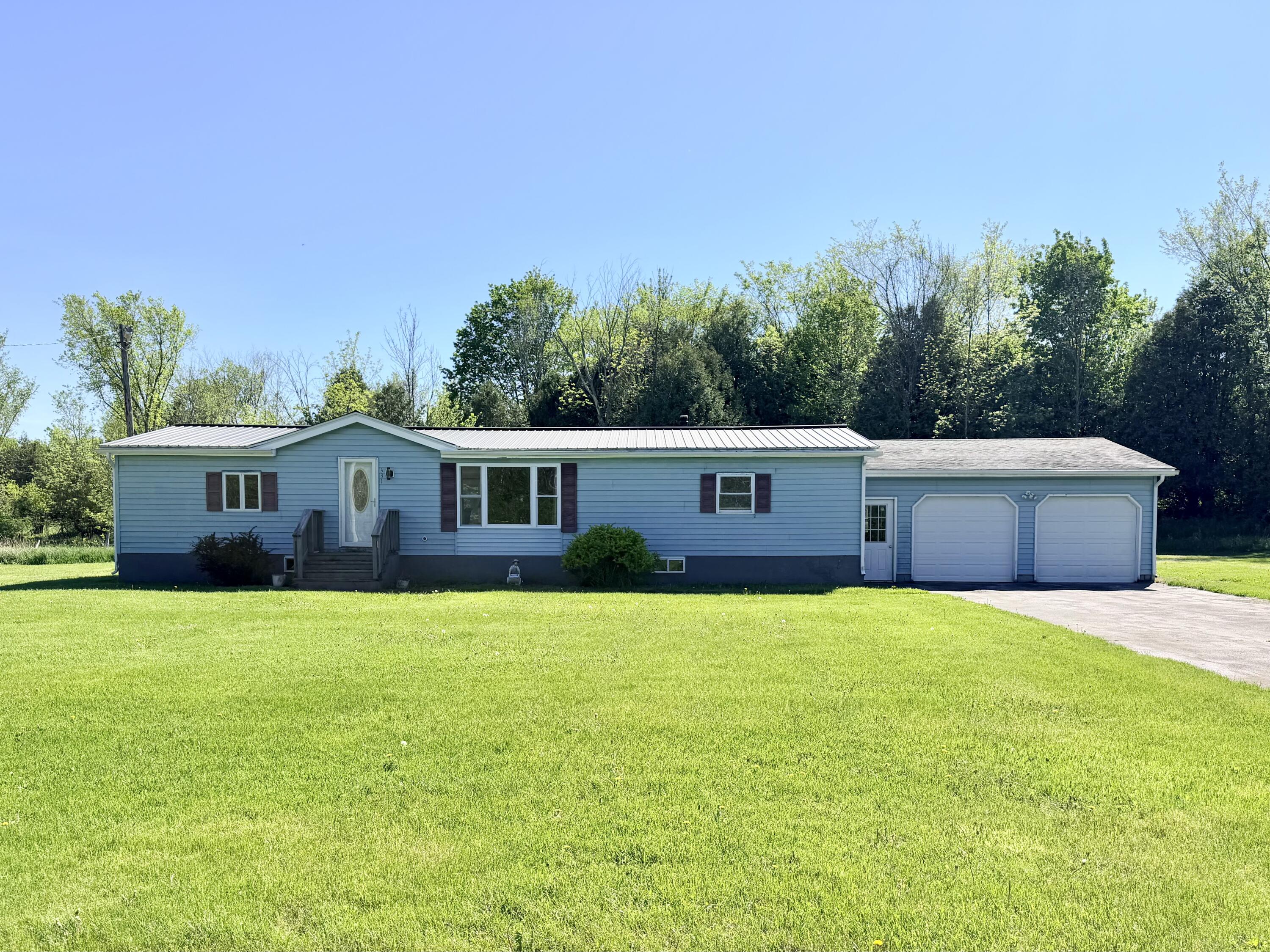 331 Bush Road Mooers Forks, NY 12959 - Photo 1 of 21 IMG_2271