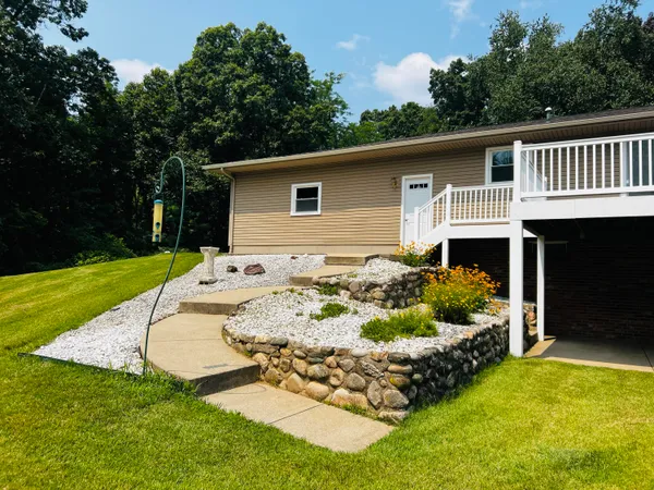 $400,000 | 9669 West S Avenue, Schoolcraft, MI 49087