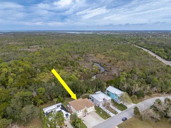 $435,000 | 7711 Gulf Way, Hudson, FL 34667
