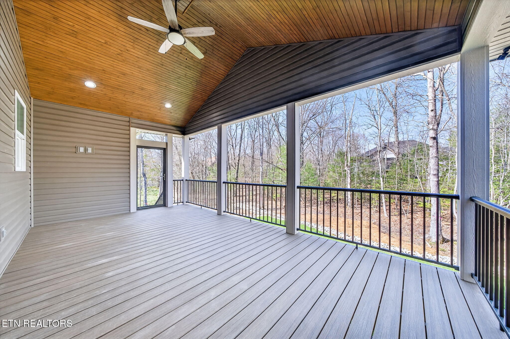 16 Ridgeland Terrace Crossville, TN 38558 - Photo 30 of 57 16 Ridgeland Terrace