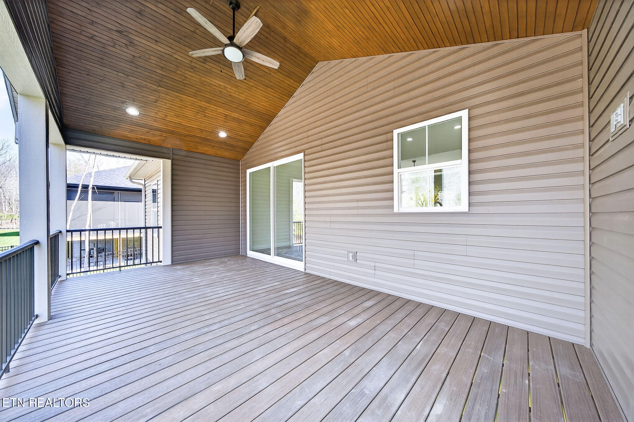 16 Ridgeland Terrace Crossville, TN 38558 - Photo 31 of 57 16 Ridgeland Terrace