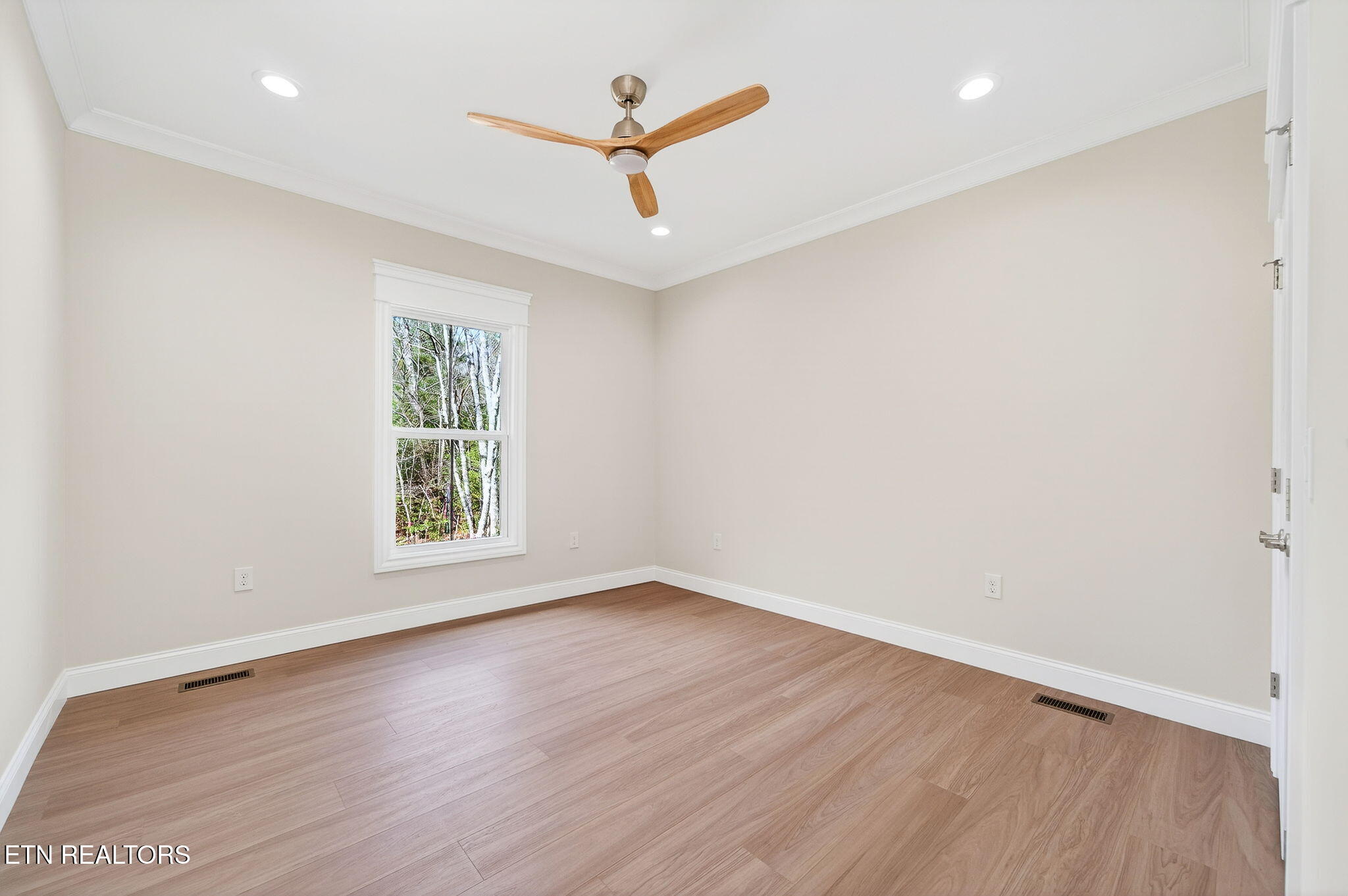 16 Ridgeland Terrace Crossville, TN 38558 - Photo 49 of 57 16 Ridgeland Terrace