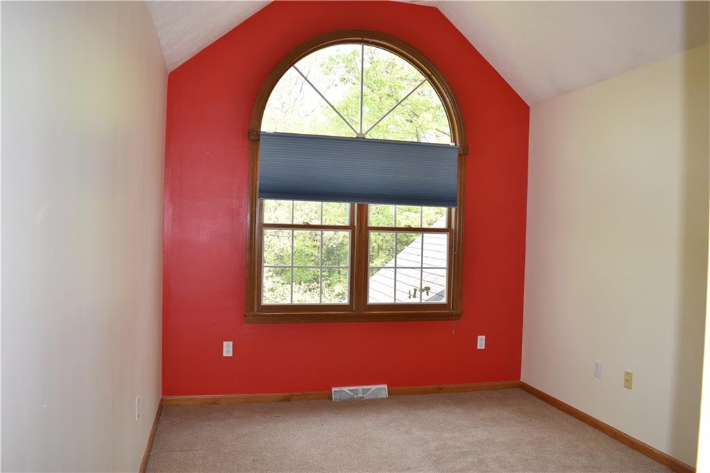 309 Blue Run Road Cheswick, PA 15024 - Photo 16 of 25 Gallery Image 16