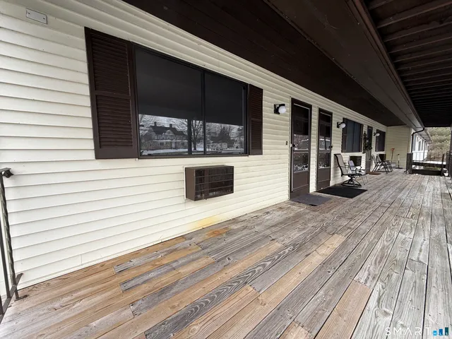 $1,600 | 388 South Main Street, Unit 2, Seymour, CT 06483