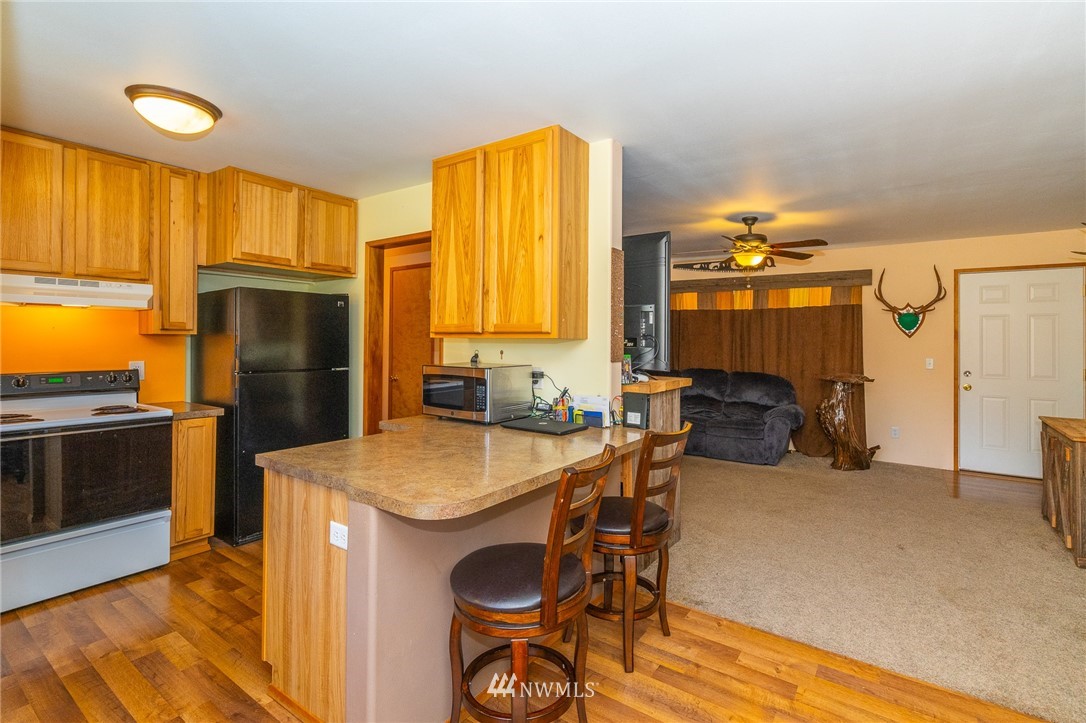 183 Lake Creek Road Chehalis, WA 98532 - Photo 4 of 25