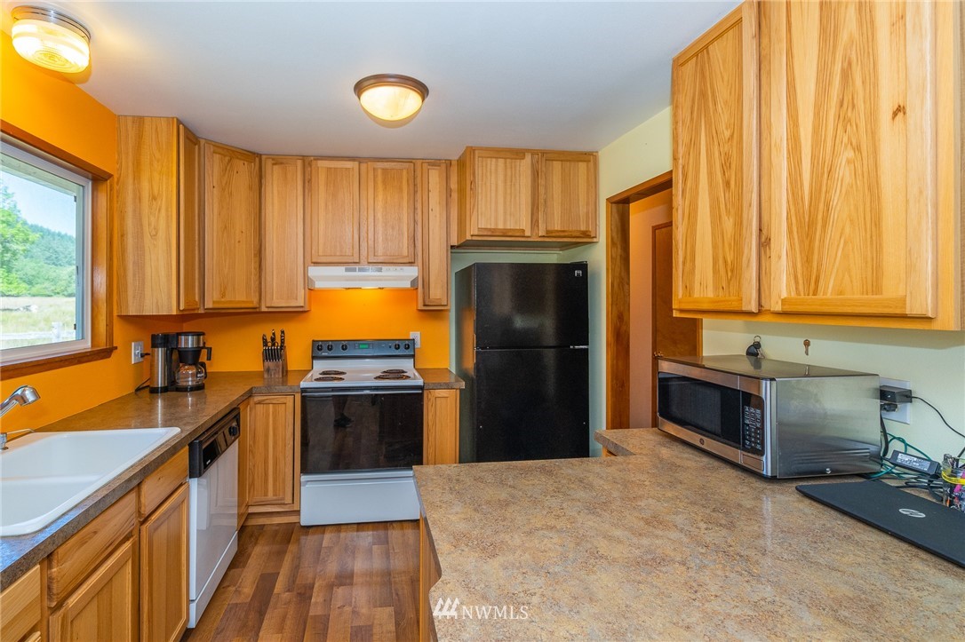 183 Lake Creek Road Chehalis, WA 98532 - Photo 5 of 25