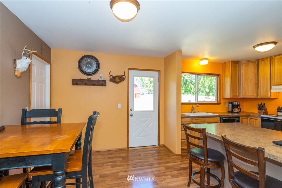 183 Lake Creek Road Chehalis, WA 98532 - Photo 7 of 25
