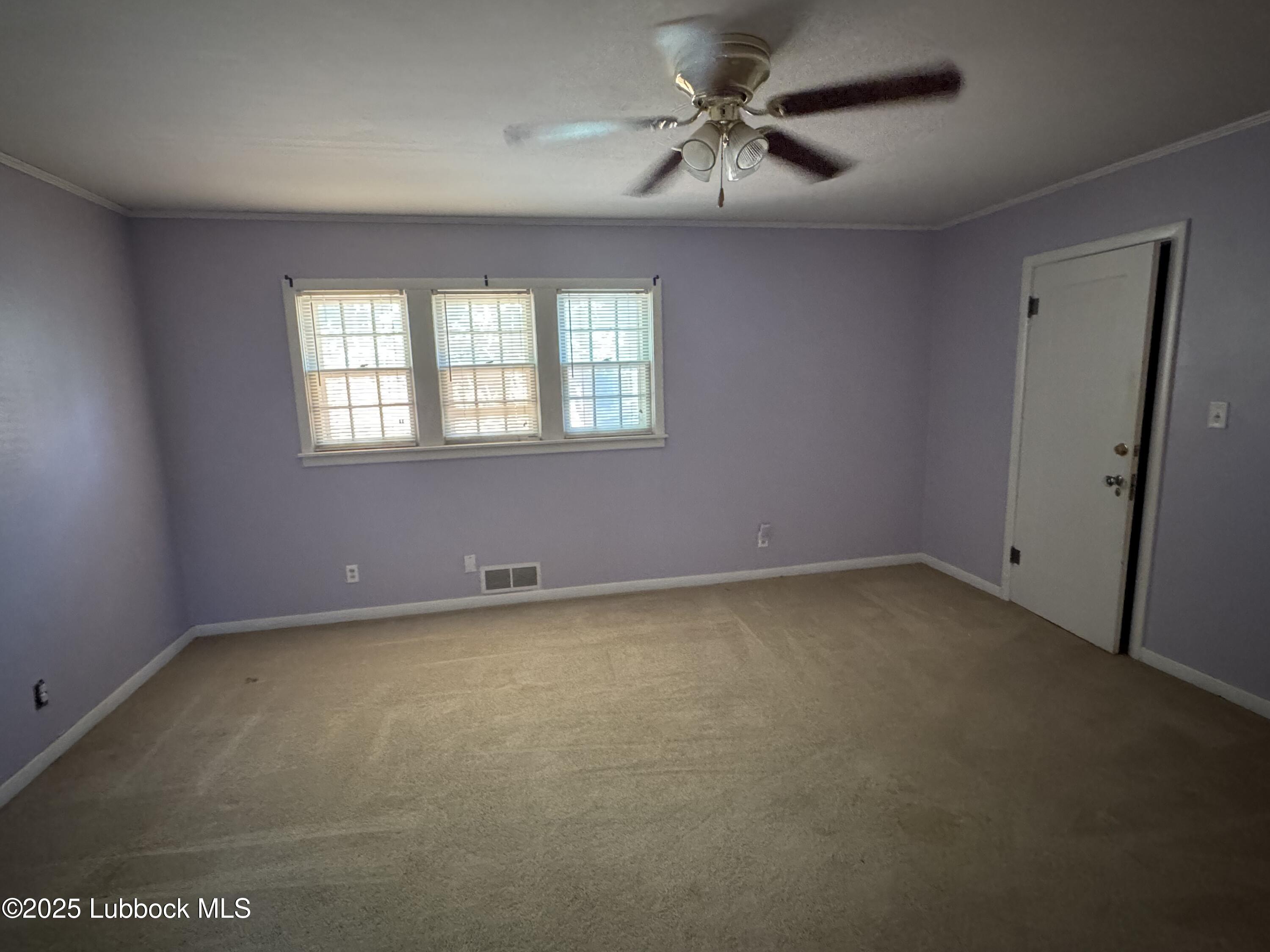 1404 West 7th Plainview, TX 79072 - Photo 13 of 23 IMG_7197