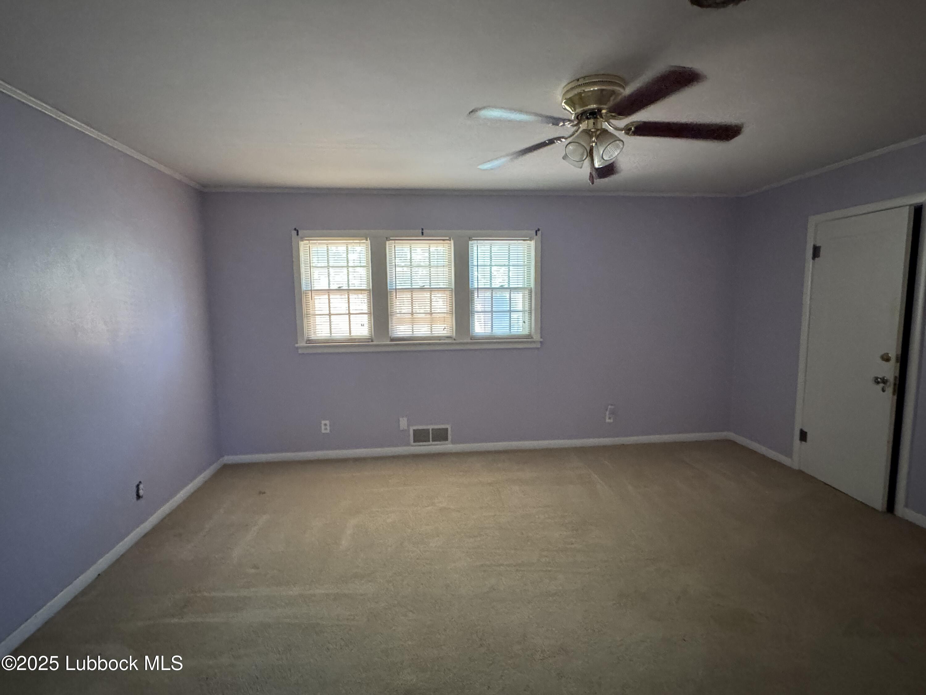 1404 West 7th Plainview, TX 79072 - Photo 15 of 23 IMG_7198