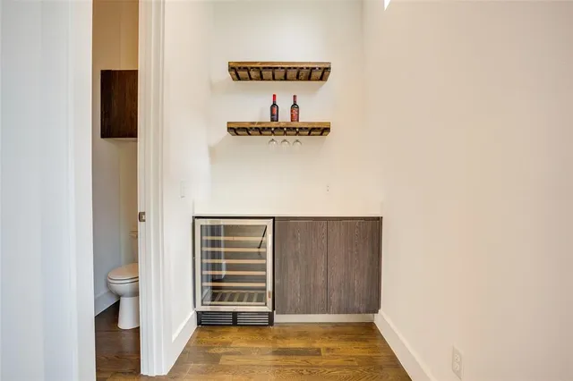 $3,250 | 1205 Hyde Court, Dallas, TX 75215