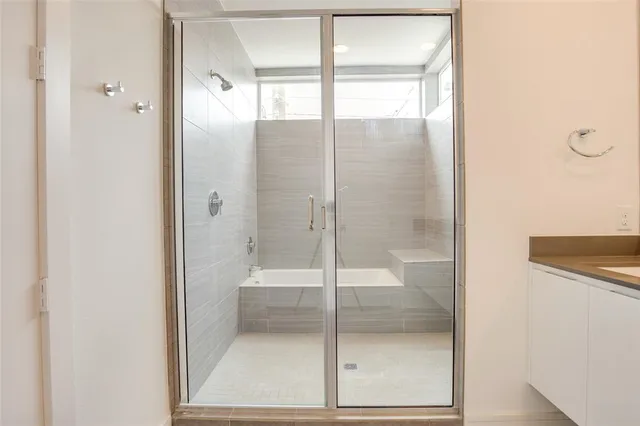 $3,250 | 1205 Hyde Court, Dallas, TX 75215