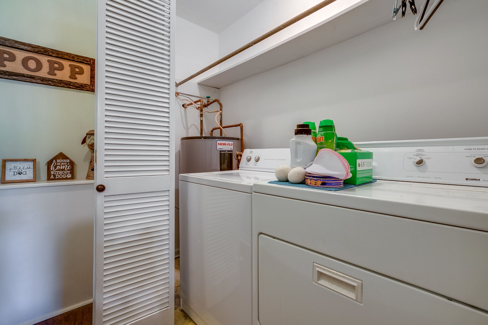 117 Paschal Drive Murfreesboro, TN 37128 - Photo 12 of 32 a bathroom with a sink and cabinets