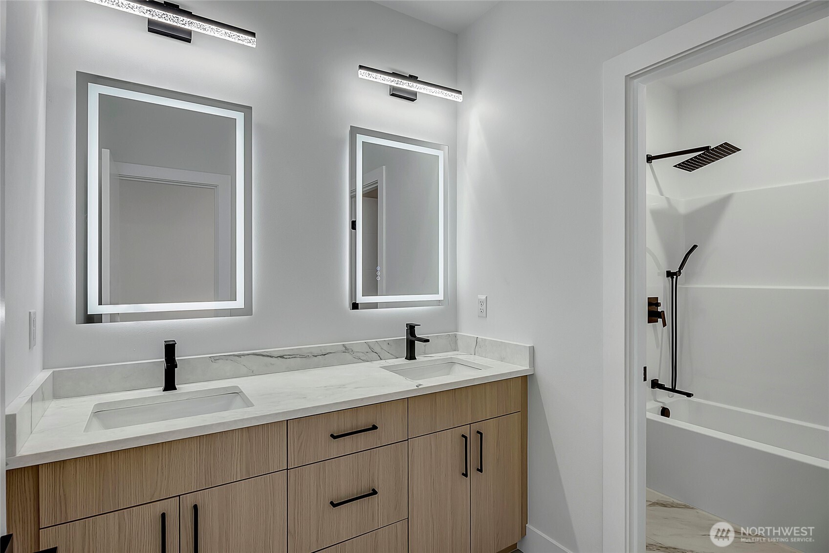 16211 Simonds Road Northeast Kenmore, WA 98028 - Photo 10 of 28