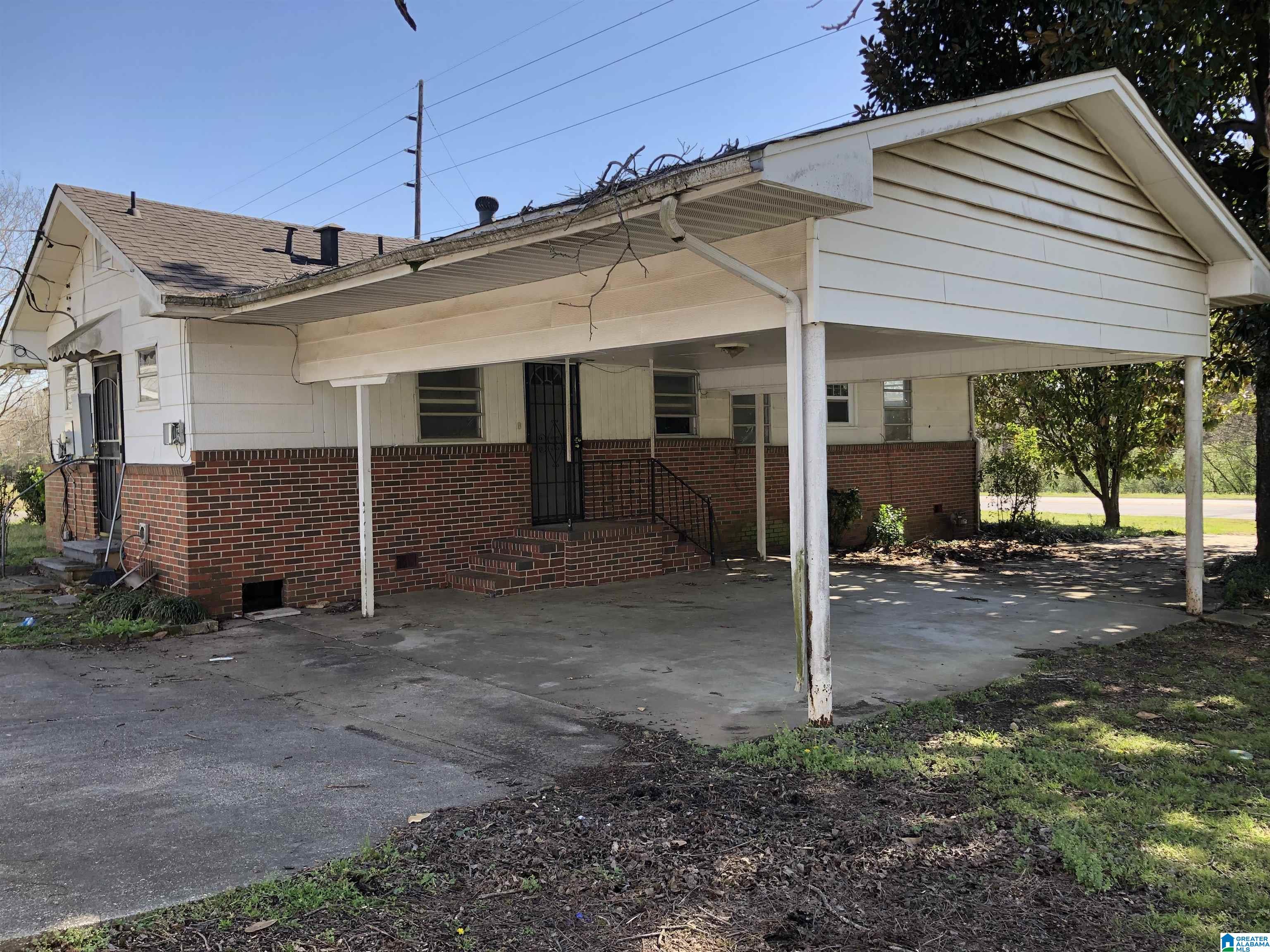 402 Elm Street Southwest Bessemer, AL 35022 - Photo 5 of 48