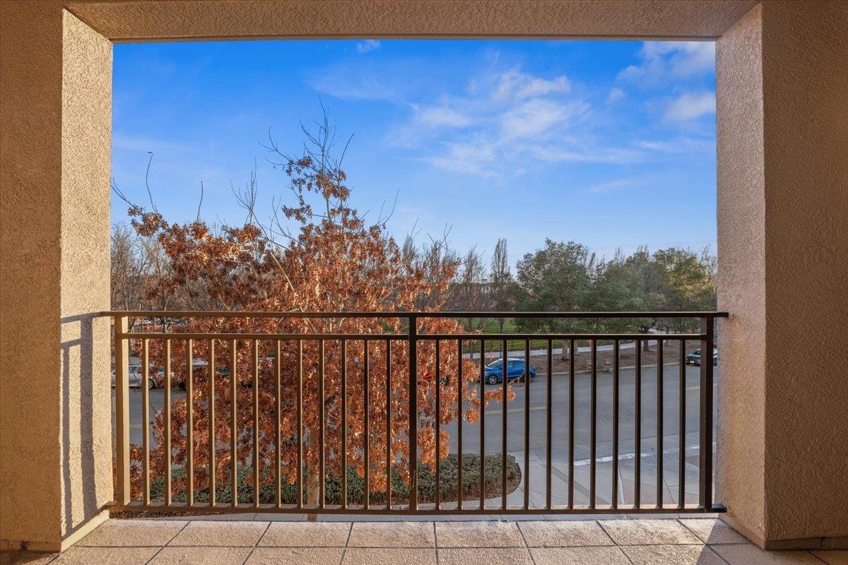 3251 Monaghan Street Dublin, CA 94568 - Photo 18 of 56