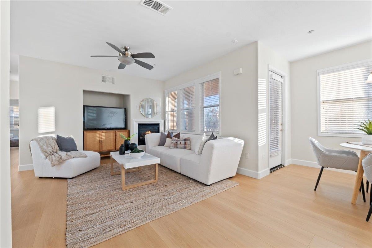 3251 Monaghan Street Dublin, CA 94568 - Photo 8 of 56