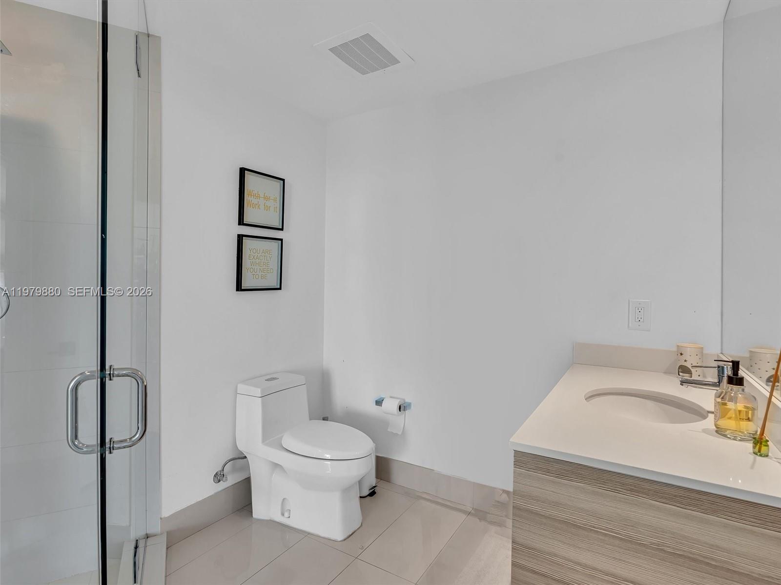 121 Northeast 34th Street, Unit 2104 Miami, FL 33137 - Photo 29 of 85