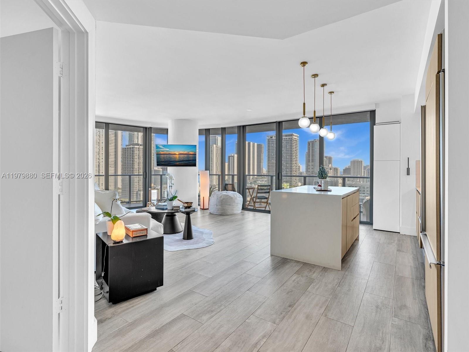 121 Northeast 34th Street, Unit 2104 Miami, FL 33137 - Photo 4 of 85