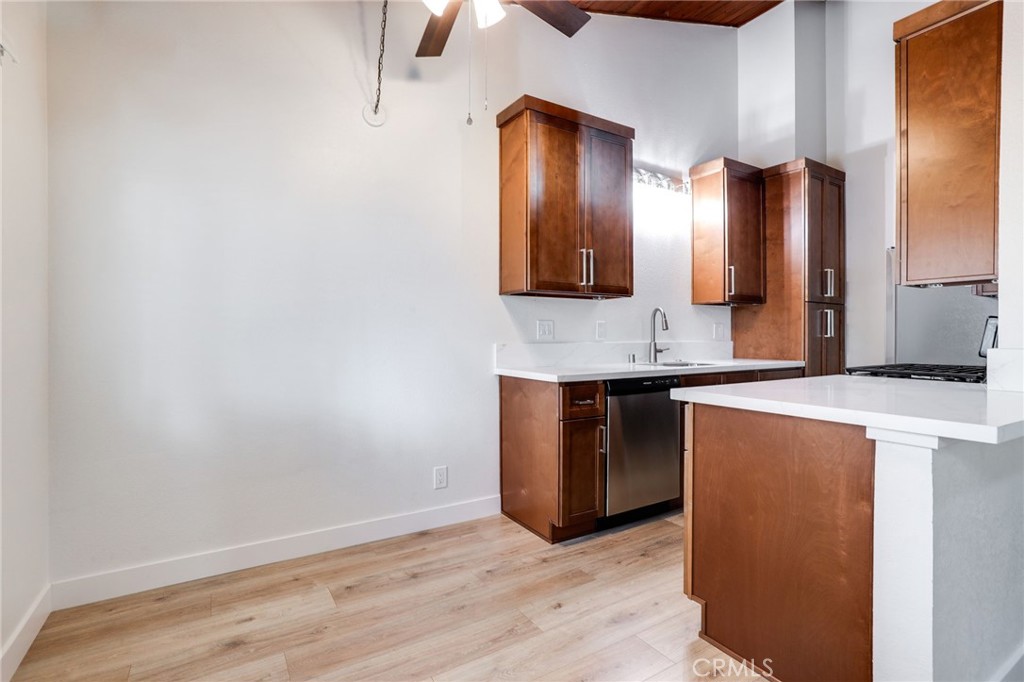 1416 Alabama Street, Unit D Huntington Beach, CA 92648 - Photo 7 of 14